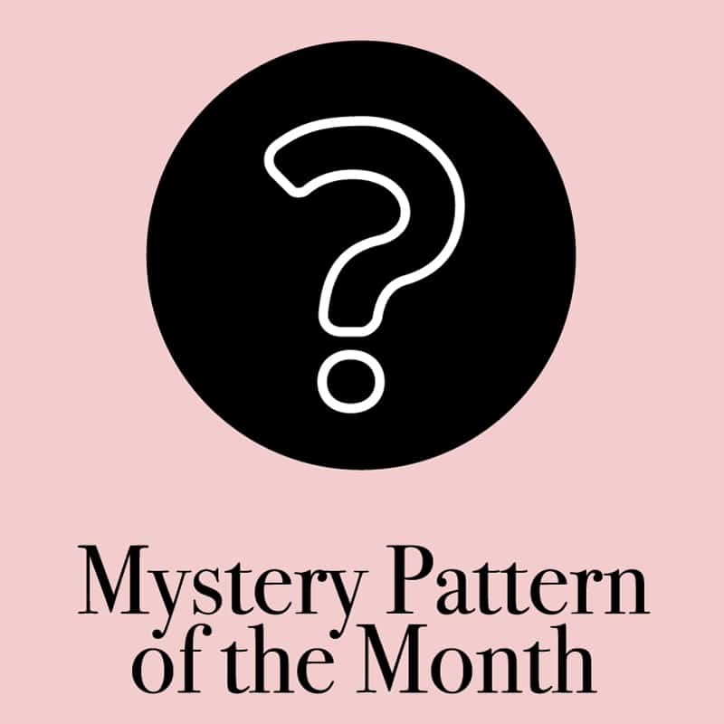 Pattern of the Month | With THREE new sewing patterns every month, you will always have a project ready to go! The surprise is half the fun, the sewing is the other half. With so many different subscription options, you can choose a plan that is perfect for you! || See Kate Sew #patternofthemonth #sewingpatterns #bagpatterns #quiltpatterns #mysterypatterns #seekatesew