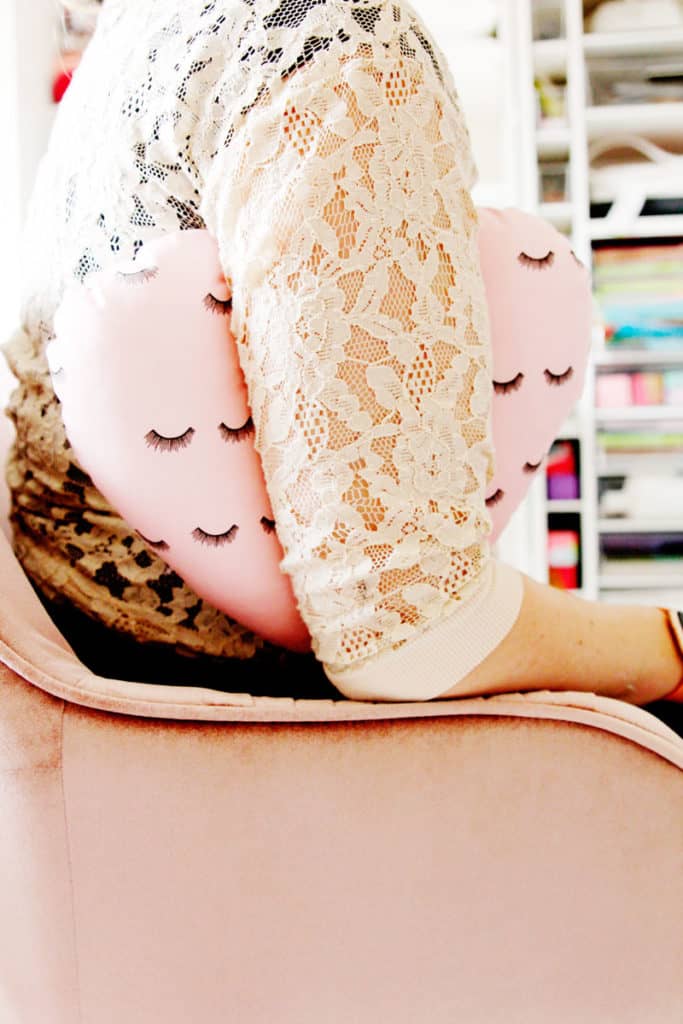 Sew4Good Heart Pillows for Breast Cancer see kate sew