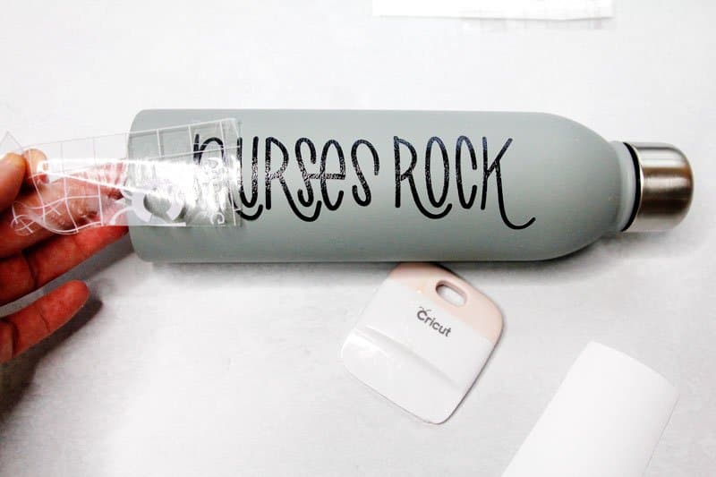 Cute Nurse Water Bottle Designs with Vinyl! - see kate sew