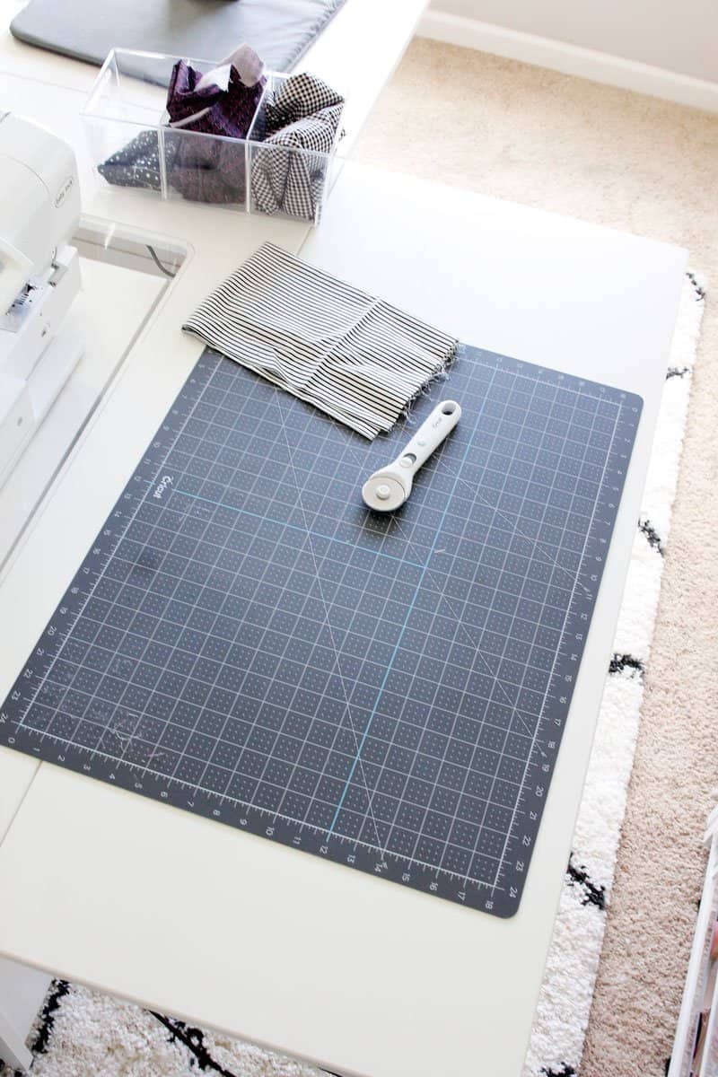 Sewing Cutting Table 