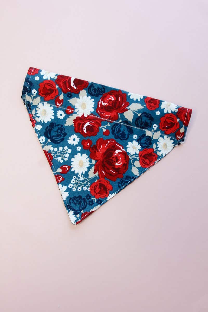 easy-dog-bandana-pattern-free-sewing-tutorial-see-kate-sew