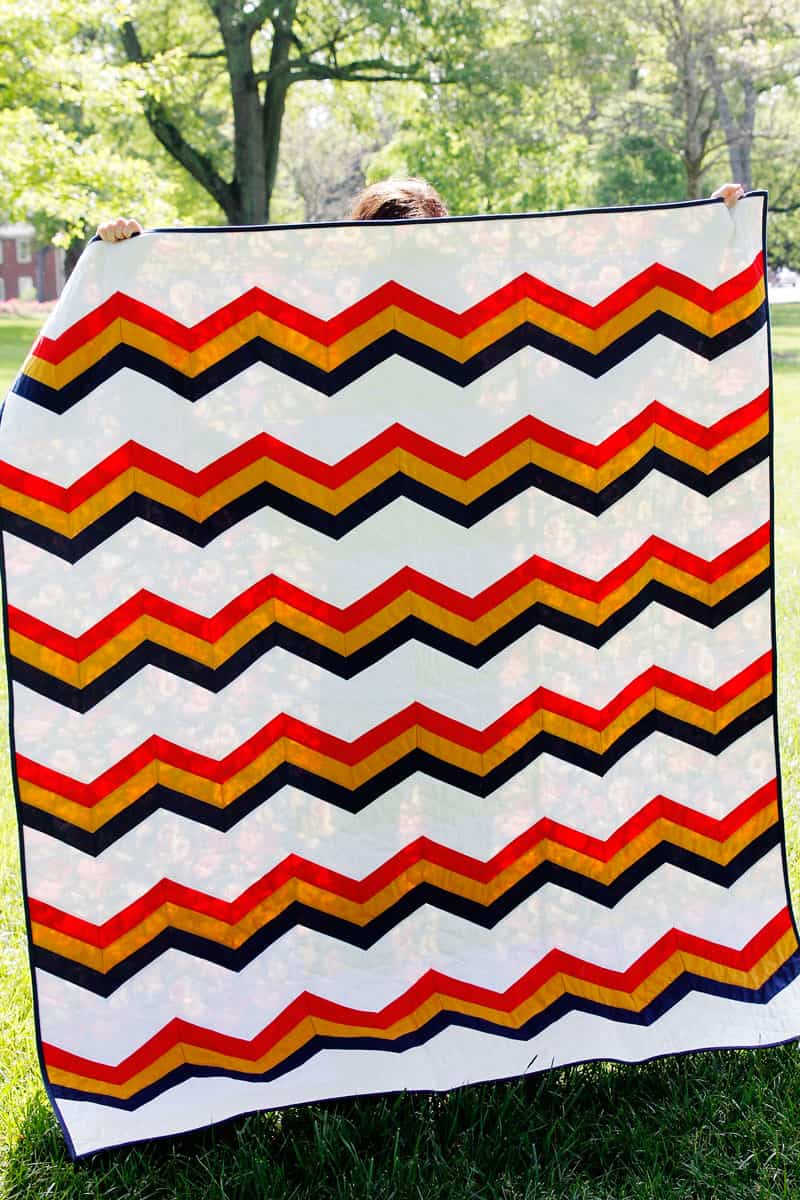 Quilt Pattern of the Month - The Summer Camp Quilt Pattern - Zig Zag Quilt