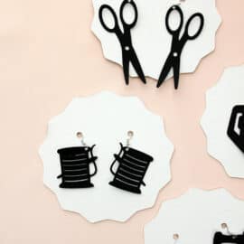 How to make Leather Earrings with Cricut Maker