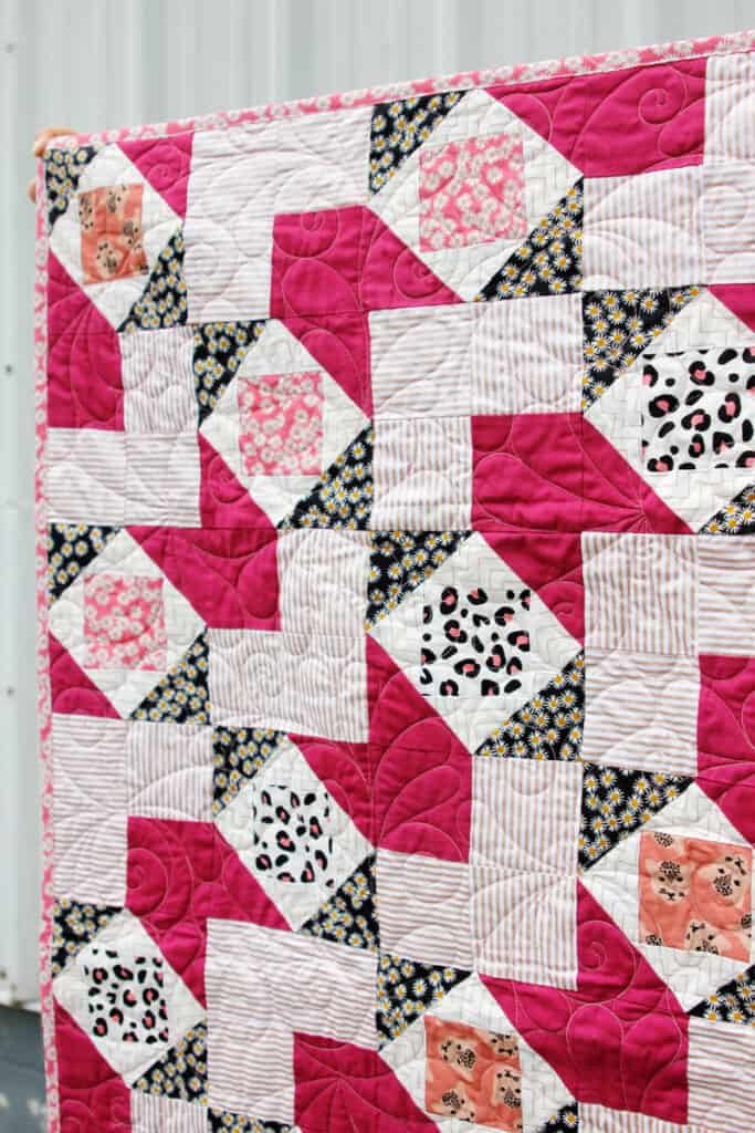 Spotted Quilt | Hearts and Darts