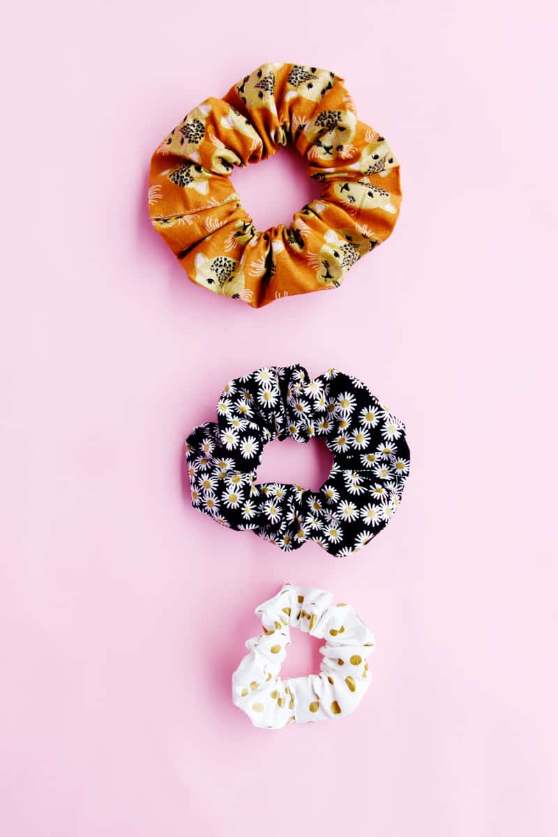 DIY How to Make a Scrunchie