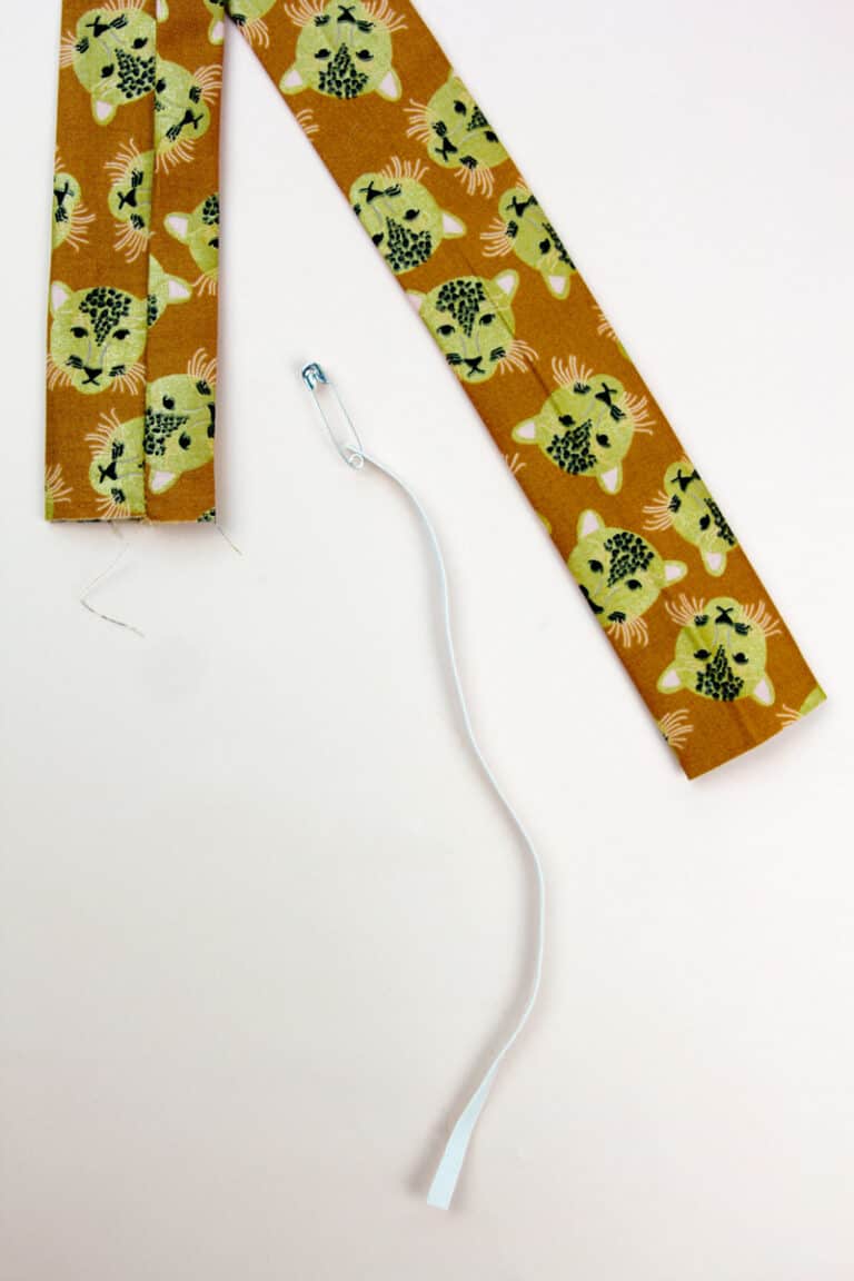 how to sew a scrunchie - easy tutorial - see kate sew