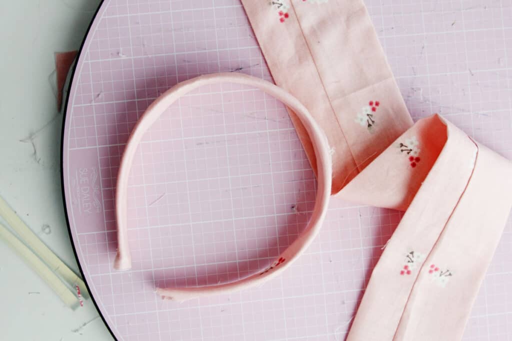 fabric covered hair clips tutorial - see kate sew