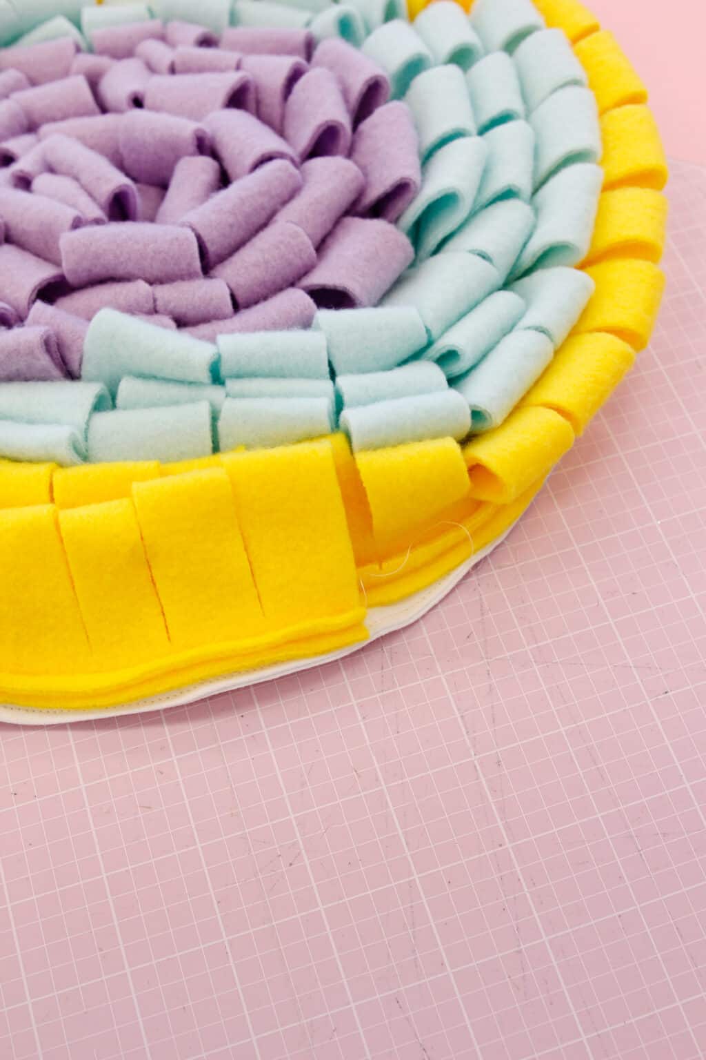 DIY Snuffle Mat for Dogs or Cats see kate sew