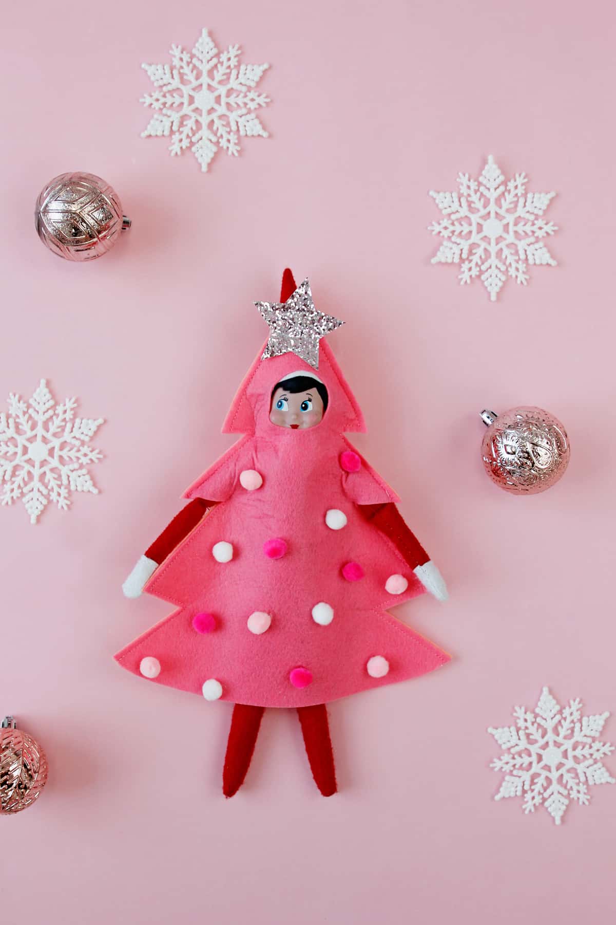 elf-on-the-shelf-christmas-tree-outfit-see-kate-sew