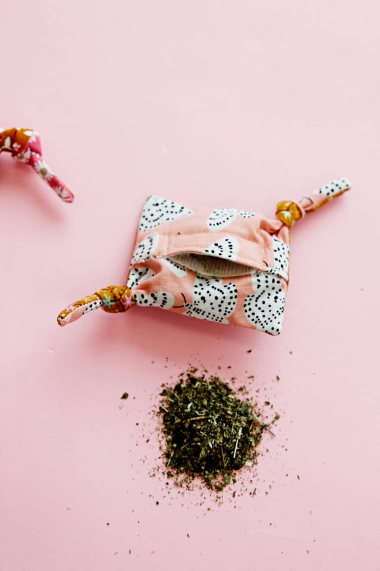 DIY Catnip Pouch Make a Refillable Catnip Toy see kate sew