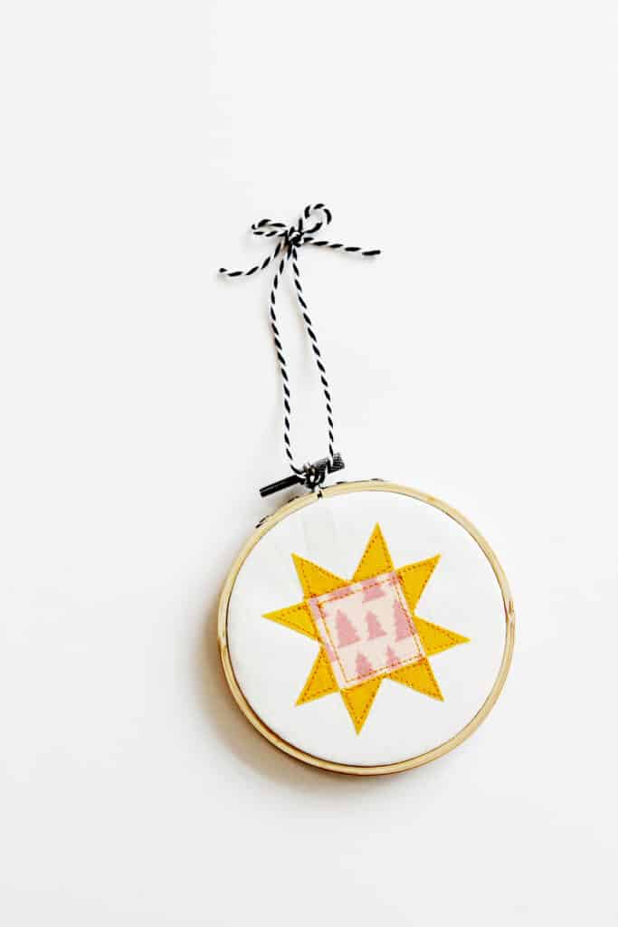 embroidery hoop christmas ornaments - see kate sew