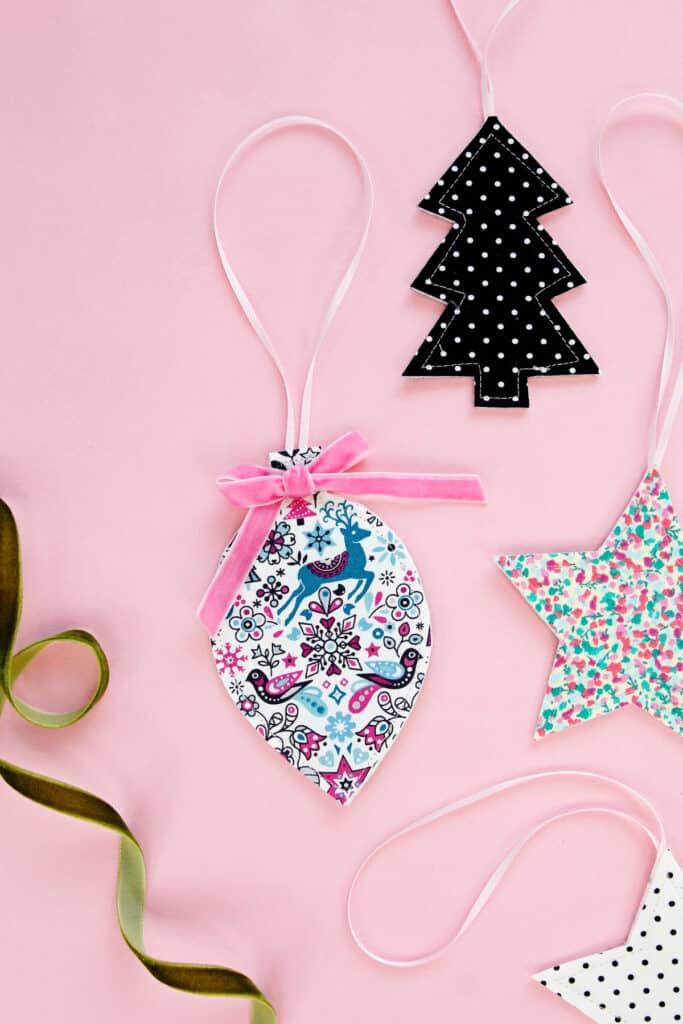 DIY Christmas Ornaments: Fabric Christmas Trees