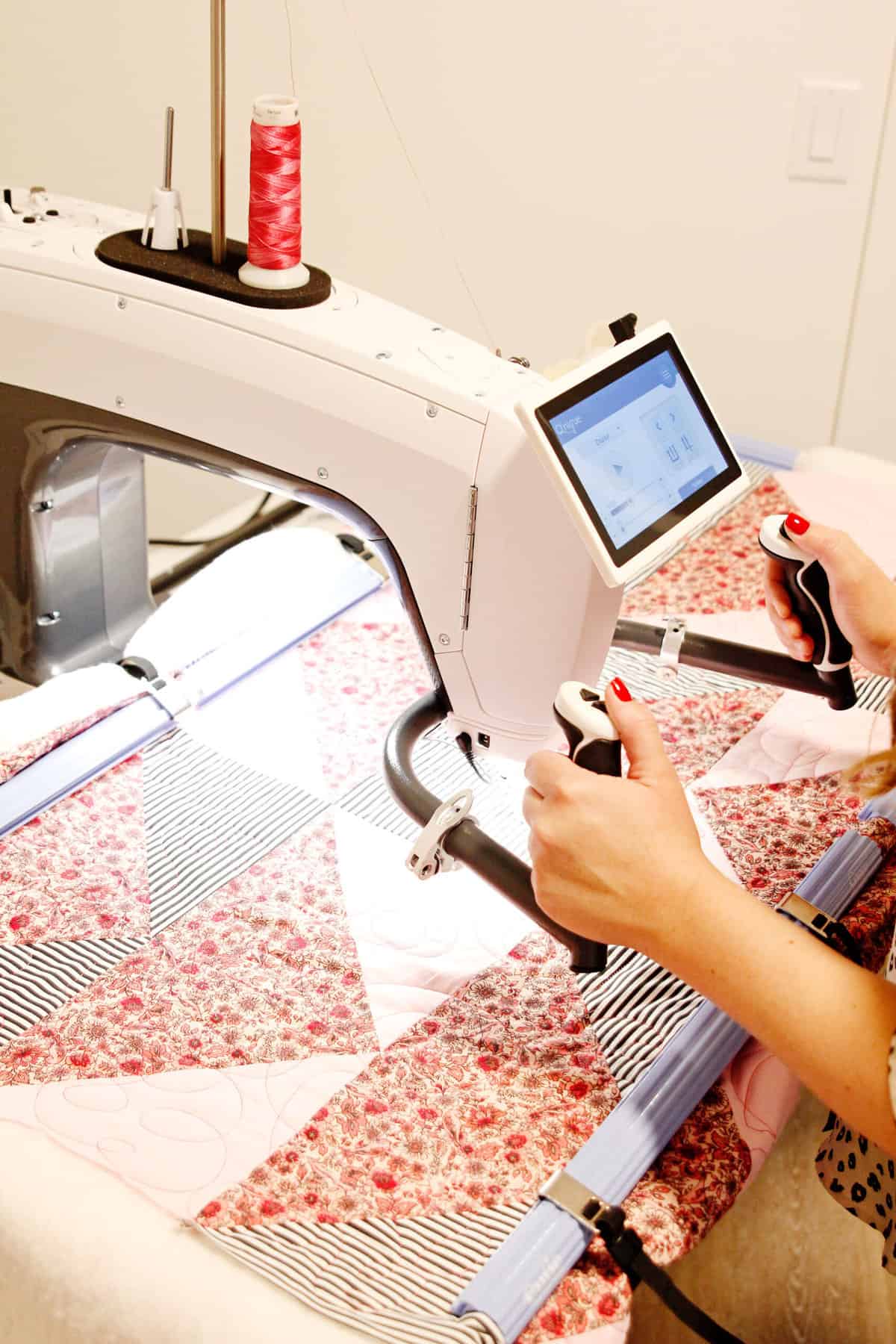 Machine Quilting on Pinterest  Free Motion Quilting, Longarm