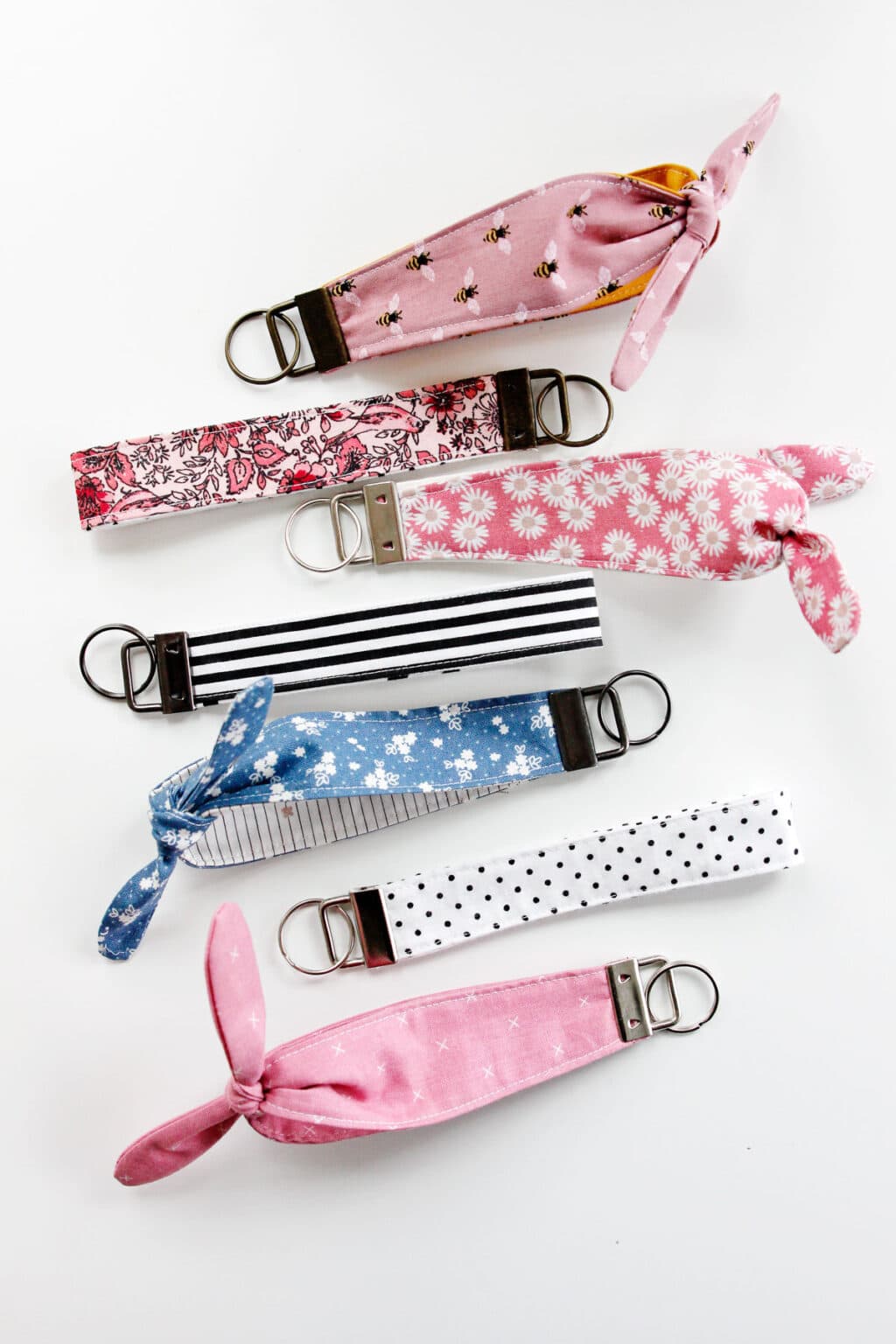 DIY Key Fob Wristlet Keychain Sewing Pattern see kate sew
