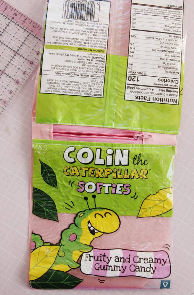 Candy Wrapper Zipper Pouch Sewing Tutorial