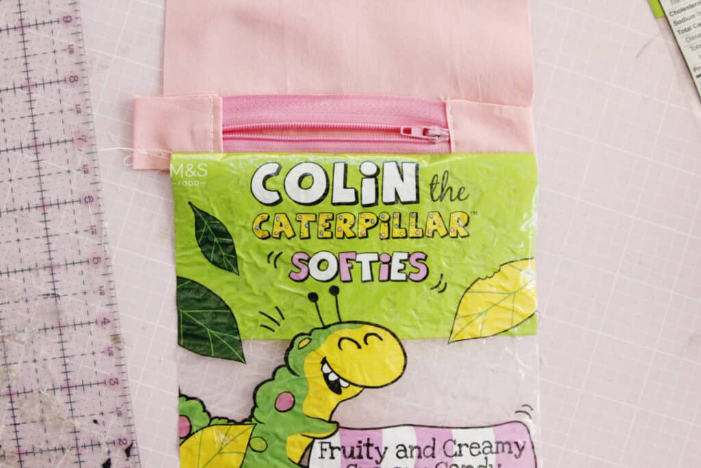 Candy Wrapper Zipper Pouch Sewing Tutorial