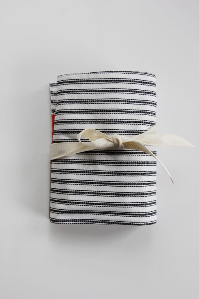 How to sew a portable first aid kit